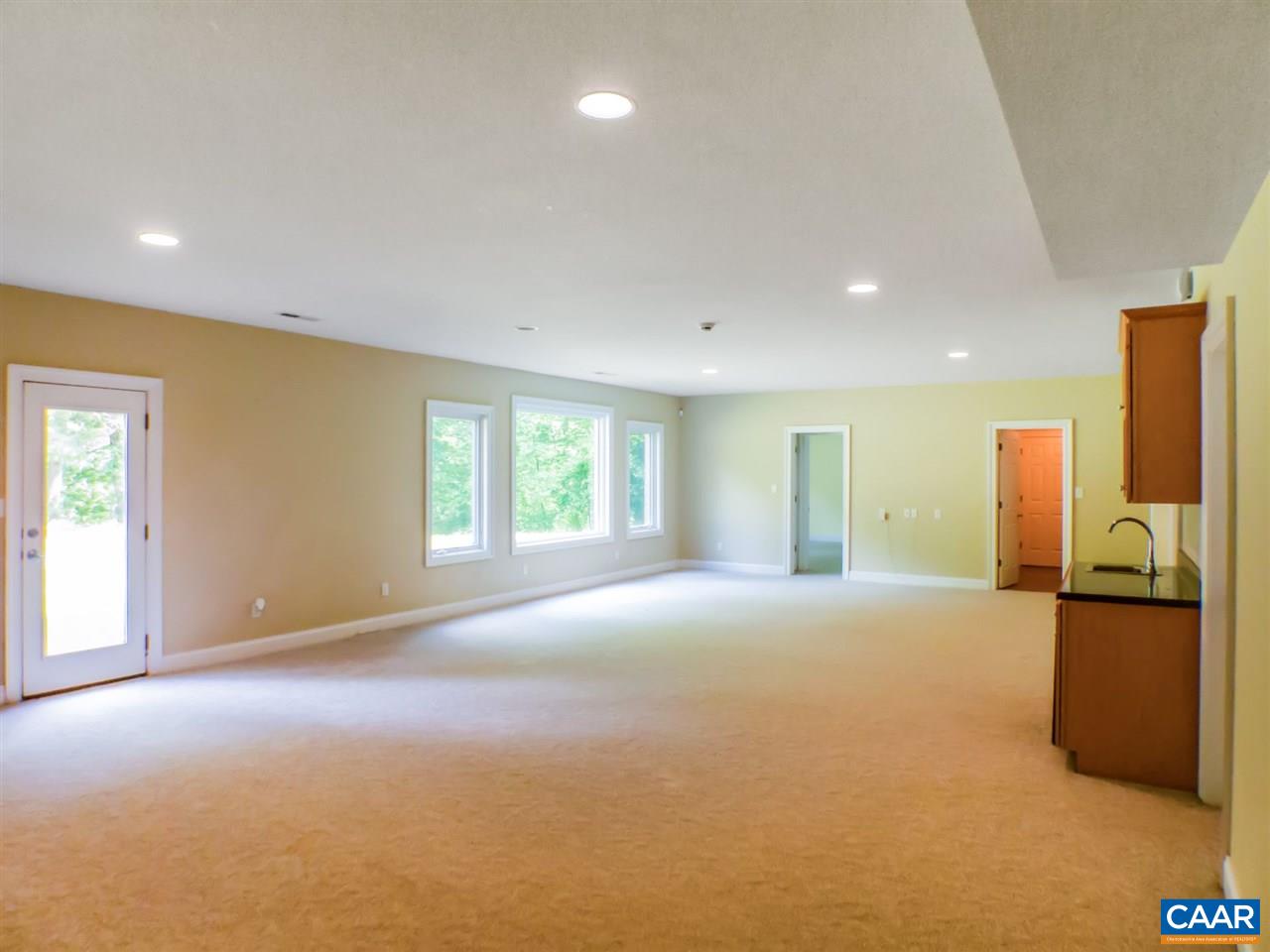 4880 Ivy Road Charlottesville, VA 22901 - Photo 21 of 29 Gallery Image 21