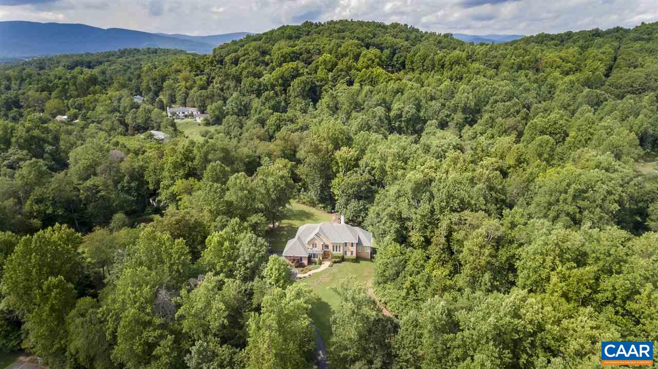 4880 Ivy Road Charlottesville, VA 22901 - Photo 3 of 29 Gallery Image 3