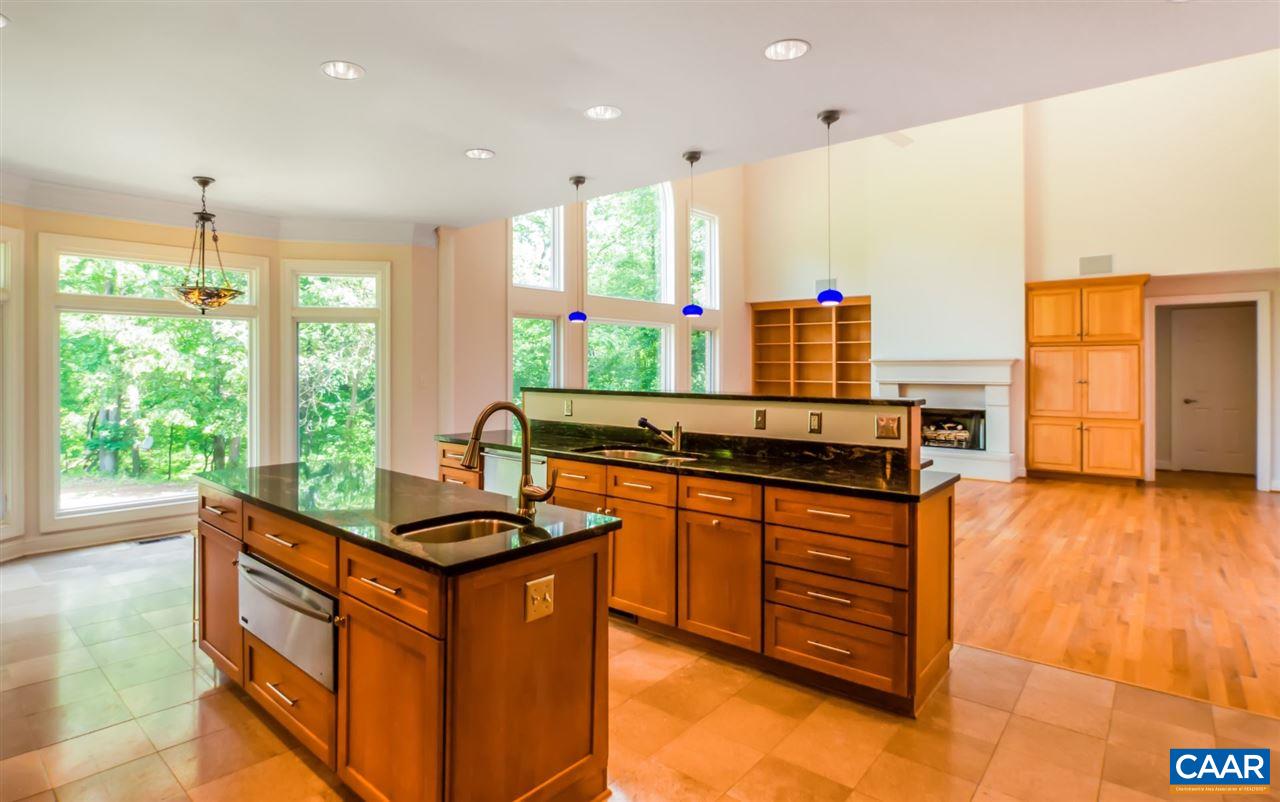4880 Ivy Road Charlottesville, VA 22901 - Photo 9 of 29 Gallery Image 9