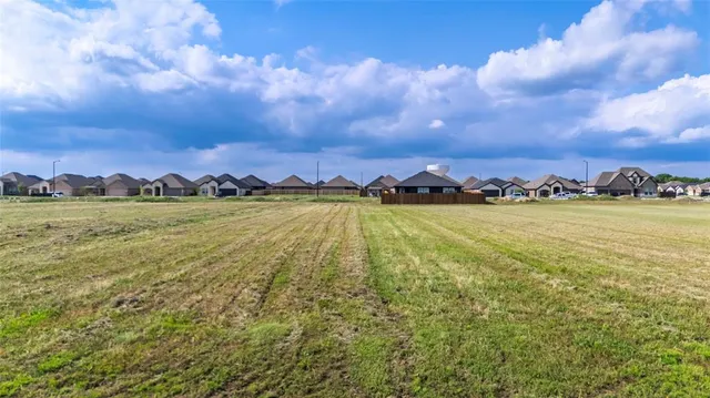 $1,199,500 | Tbd Traders Road, Greenville, TX 75402