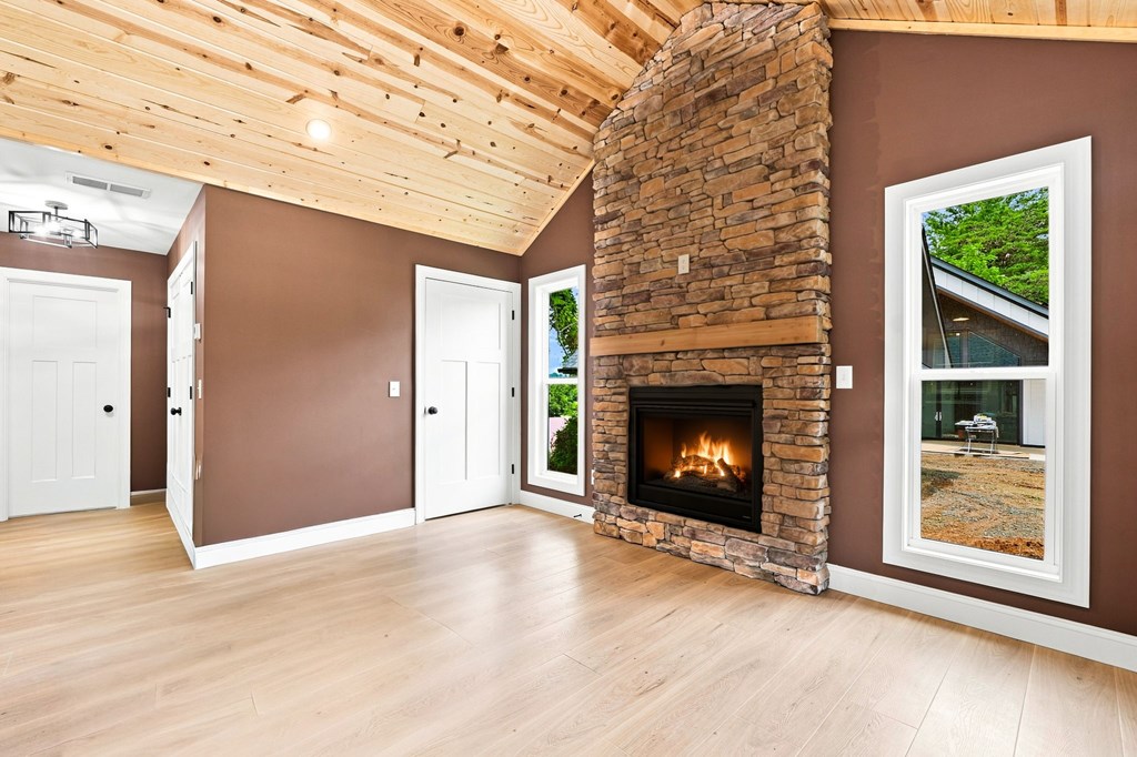318 East 2nd Street Blue Ridge, GA 30513 - Photo 13 of 46 Gallery Image 13