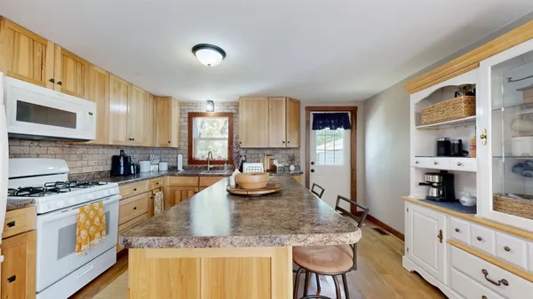 $221,000 | 404 Division Street, Ontario, WI 54651