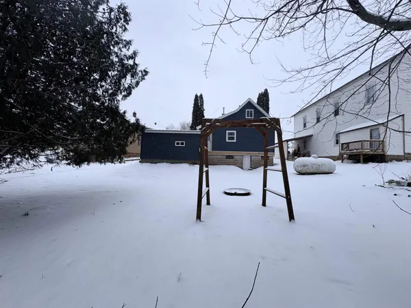 $221,000 | 404 Division Street, Ontario, WI 54651