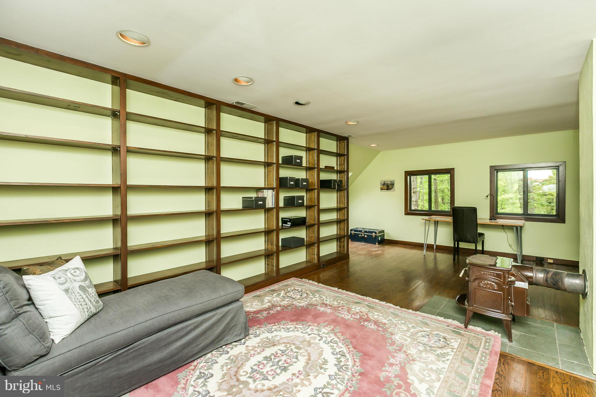 919 Rolandvue Road Towson, MD 21204 - Photo 26 of 30 Guest House