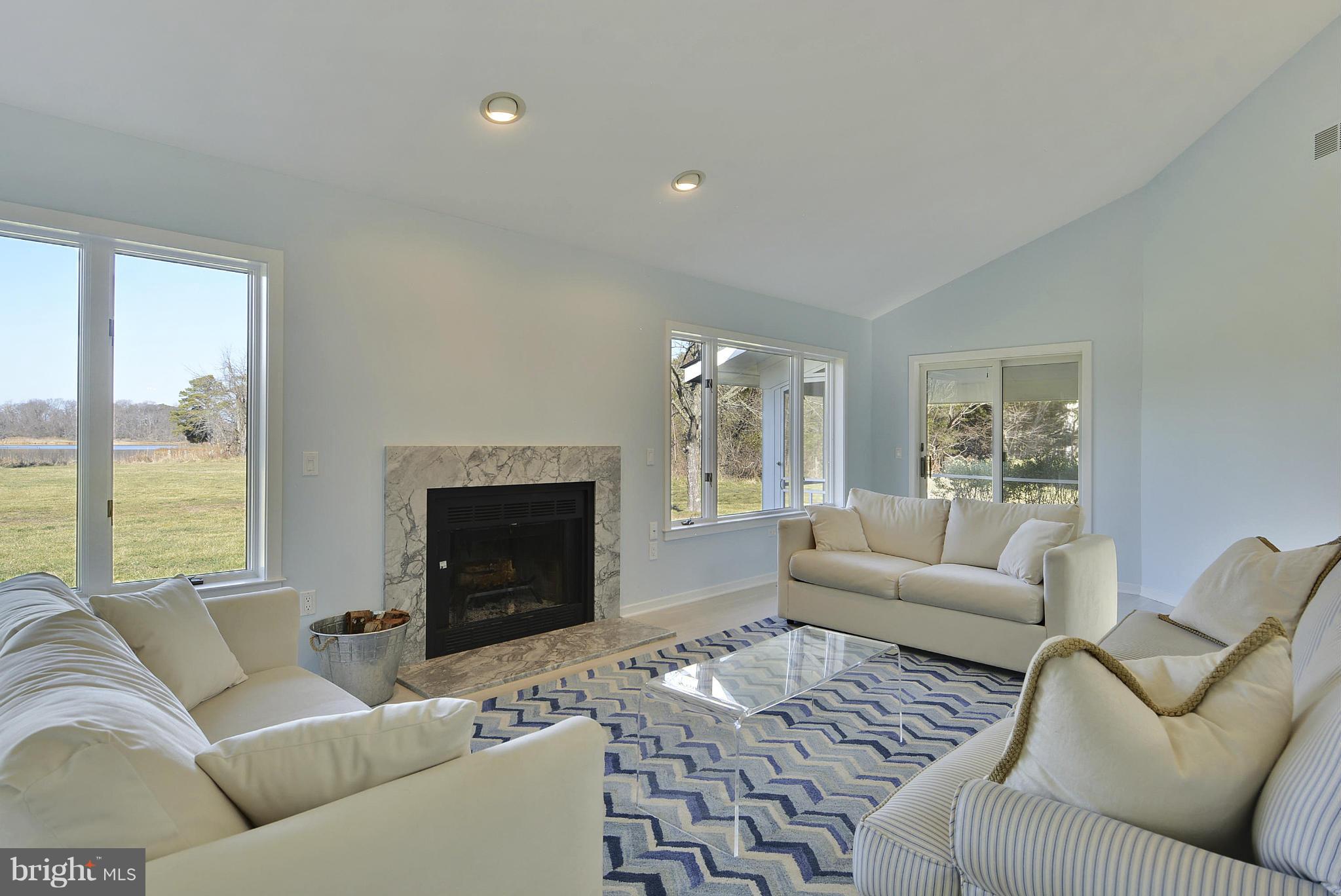 1310 Chancellor Point Road Trappe, MD 21673 - Photo 13 of 29 Living Room