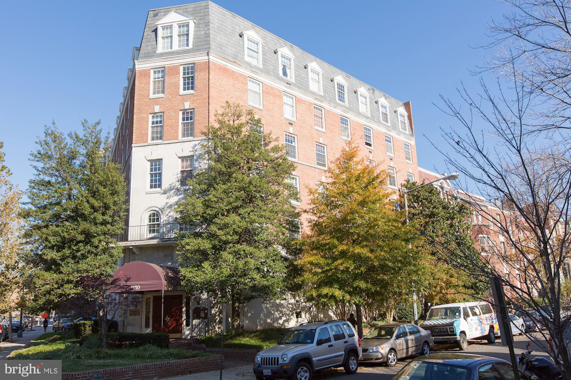 1880 Columbia Road Northwest, Unit 102 Washington, DC 20009 - Photo 2 of 25 1880 Columbia Road NW