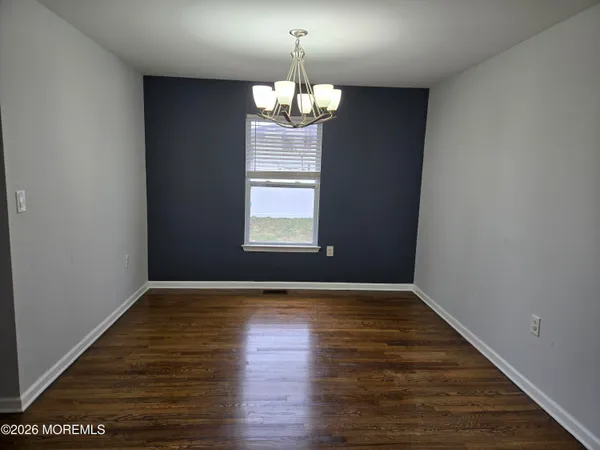 $4,000 | 18 4th Avenue, Toms River, NJ 08757