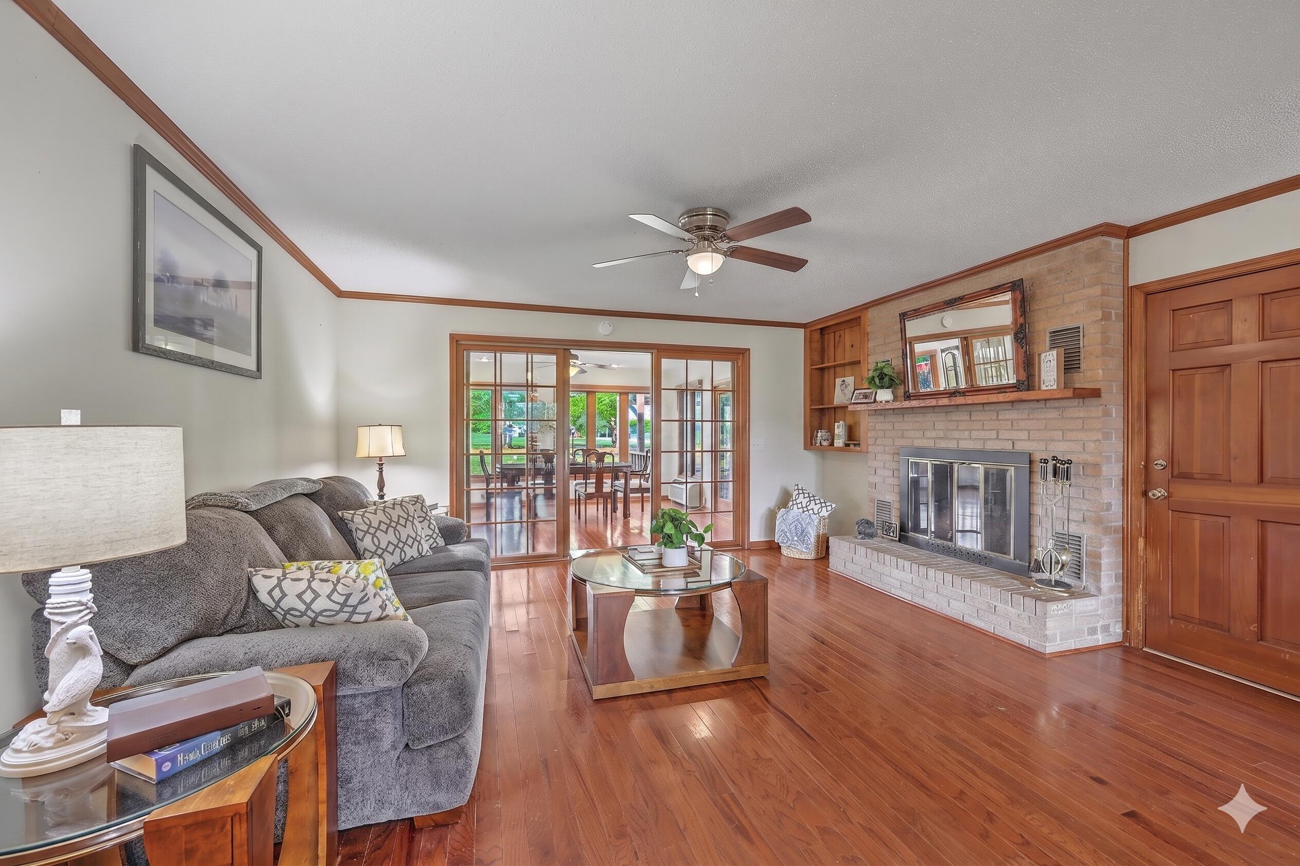 104 Cooper Drive Santee, SC 29142 - Photo 8 of 70 Living Room