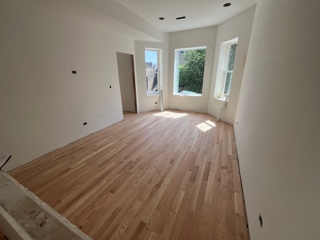 3726 North Racine Avenue, Unit 2 Chicago, IL 60613 - Photo 7 of 32
