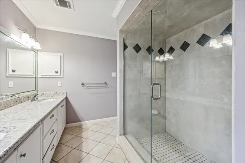 $340,000 | 1706 Cherry Bend Drive, Houston, TX 77077