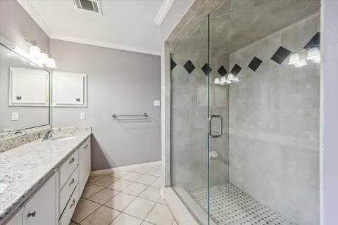 $340,000 | 1706 Cherry Bend Drive, Houston, TX 77077