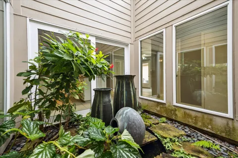 $340,000 | 1706 Cherry Bend Drive, Houston, TX 77077