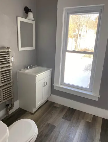 $1,800 | 48 Laurel Street, Unit 3, Newport, NH 03773