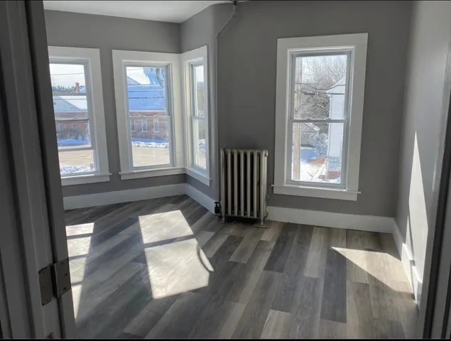 $1,800 | 48 Laurel Street, Unit 3, Newport, NH 03773