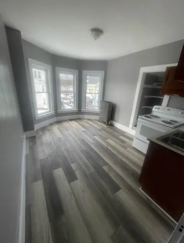 $1,800 | 48 Laurel Street, Unit 3, Newport, NH 03773