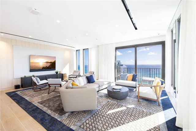 $3,900 | 987 Queen Street, Unit 3603, Honolulu, HI 96814