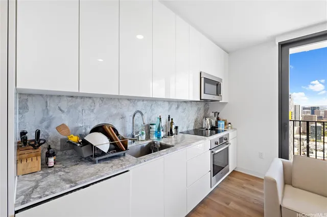$3,900 | 987 Queen Street, Unit 3603, Honolulu, HI 96814