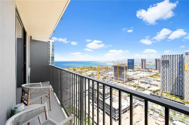$3,900 | 987 Queen Street, Unit 3603, Honolulu, HI 96814