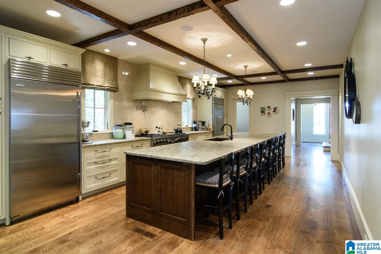 5 Clarendon Road Birmingham, AL 35213 - Photo 3 of 39