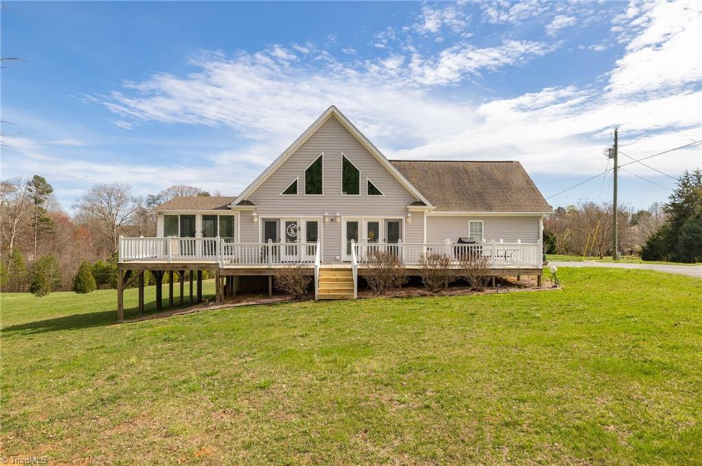 447 Culler Road Pinnacle, NC 27043 - Photo 1 of 36