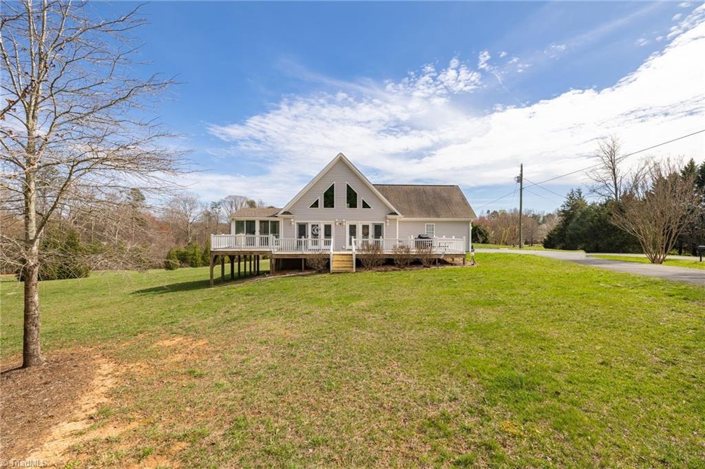 447 Culler Road Pinnacle, NC 27043 - Photo 32 of 36