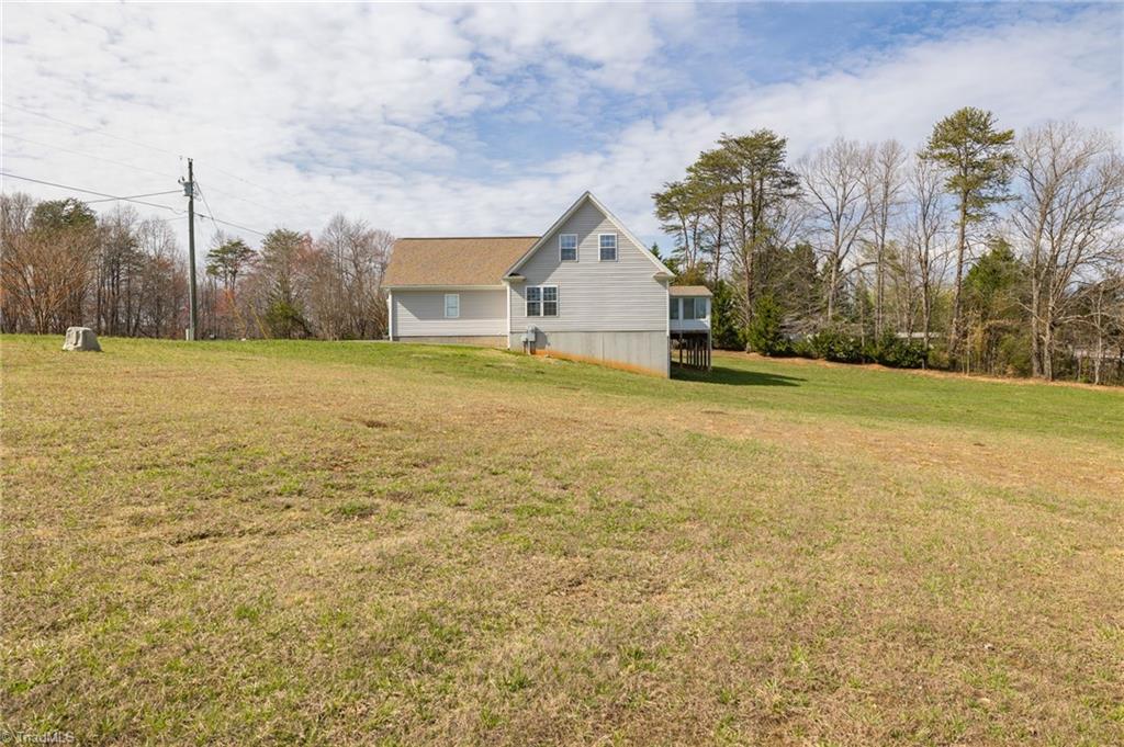 447 Culler Road Pinnacle, NC 27043 - Photo 34 of 36