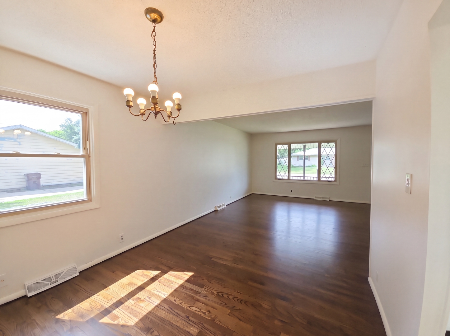 400 Phyllis Avenue Rochelle, IL 61068 - Photo 9 of 21