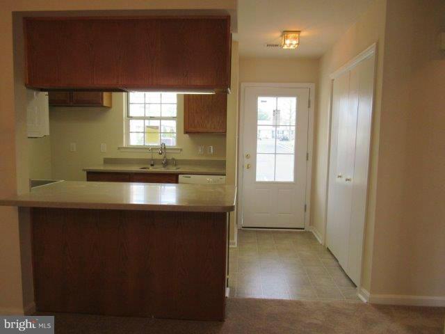 9258 Cherry Lane, Unit 29 Laurel, MD 20708 - Photo 5 of 22 Kitchen