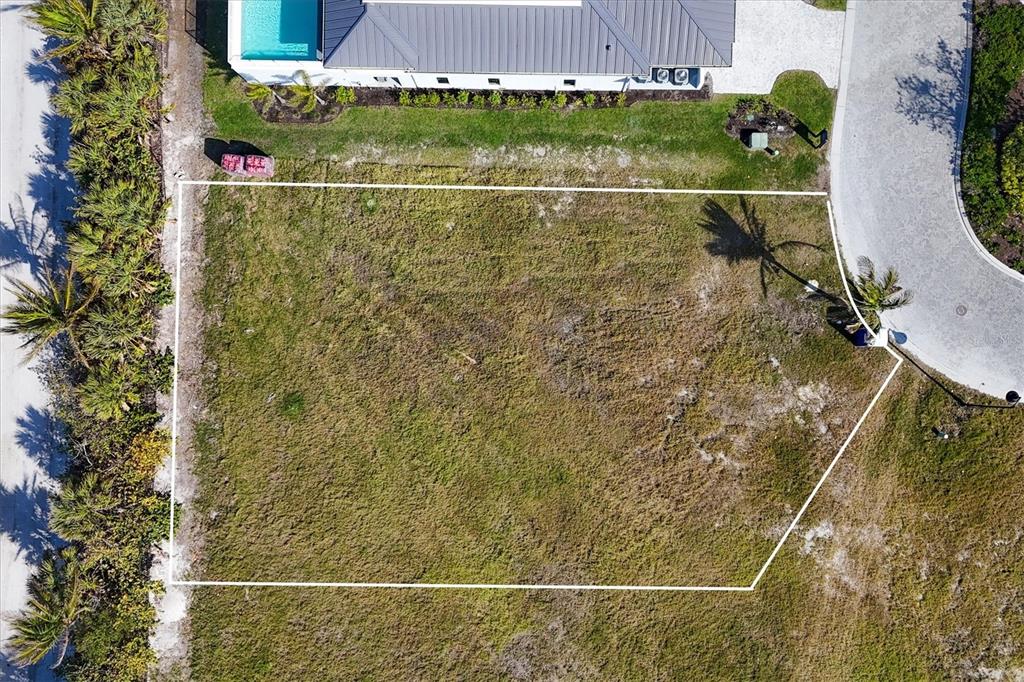 862 Grande Pass Way Boca Grande, FL 33921 - Photo 11 of 22 a view of a balcony