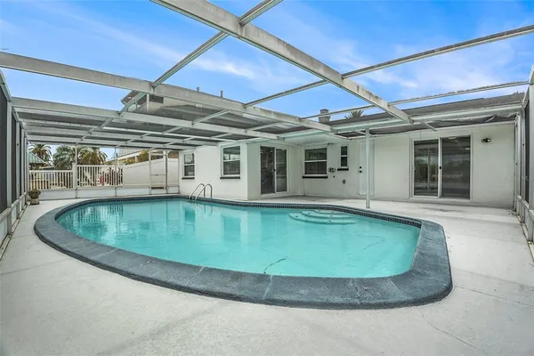 $2,350 | 15606 Allmand Drive, Hudson, FL 34667