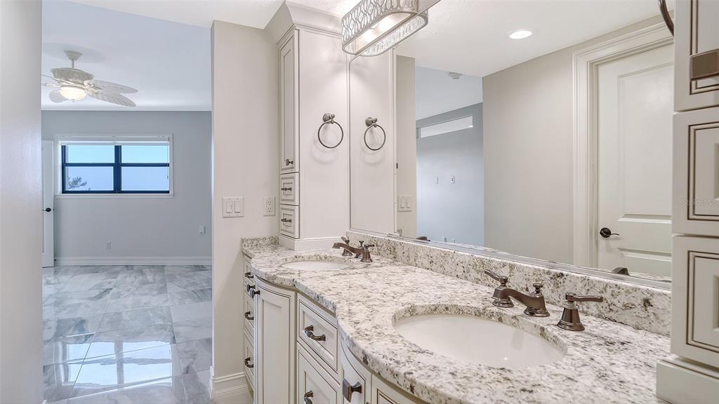 5740 Midnight Pass Road, Unit 307 Sarasota, FL 34242 - Photo 26 of 72