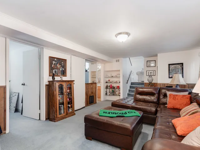 $203,500 | 410 Todd Street, Park Forest, IL 60466