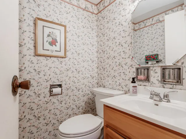 $203,500 | 410 Todd Street, Park Forest, IL 60466