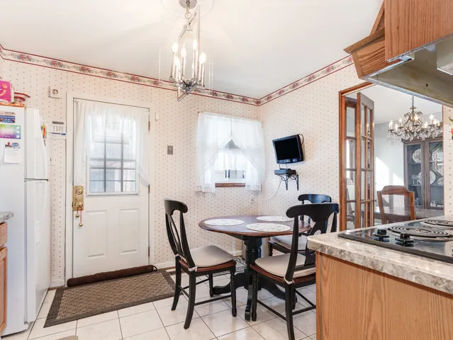 $203,500 | 410 Todd Street, Park Forest, IL 60466