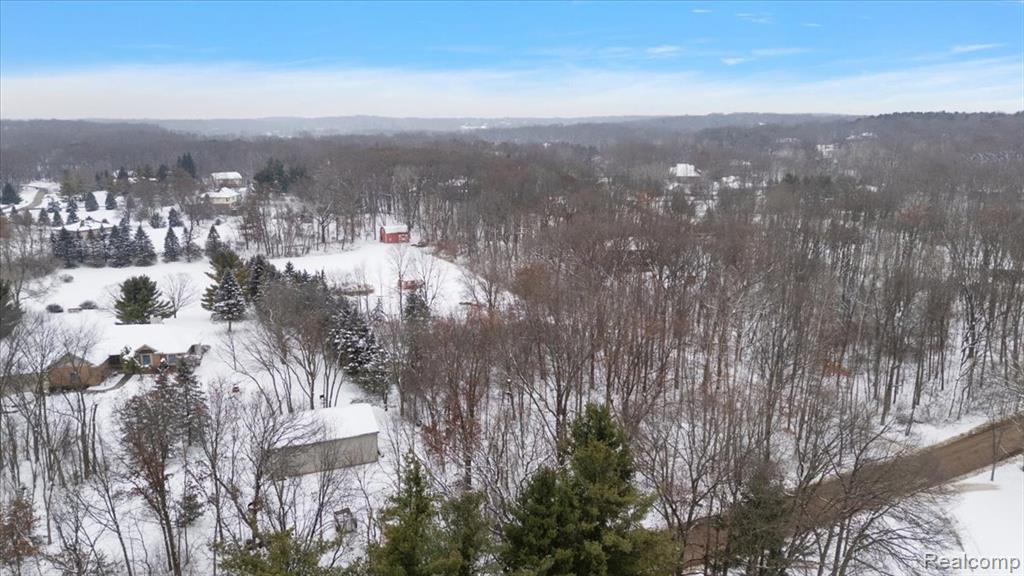 700 West Maple Road Milford, MI 48381 - Photo 19 of 24