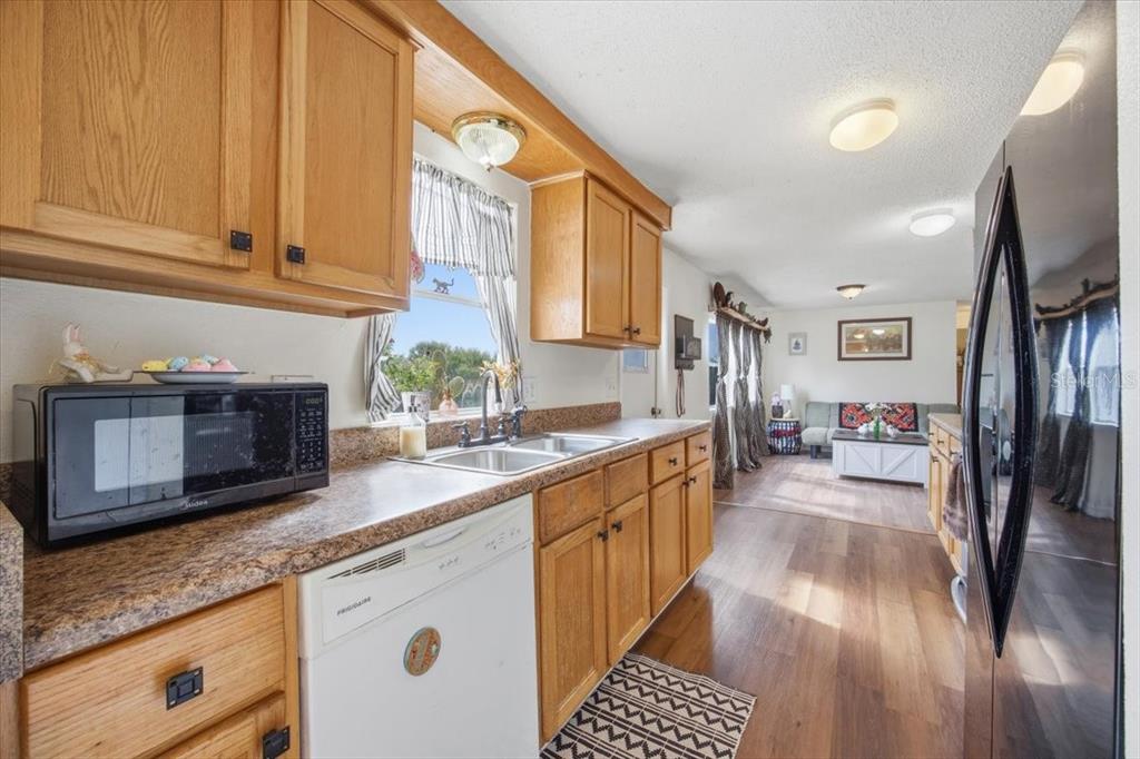 1840 Pearce Road Polk City, FL 33868 - Photo 12 of 28 Gallery Image 12