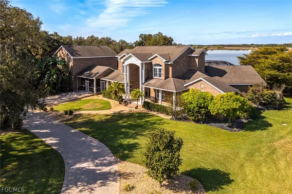 $1,990,900 | 4013 Oak Haven Drive, LaBelle, FL 33935