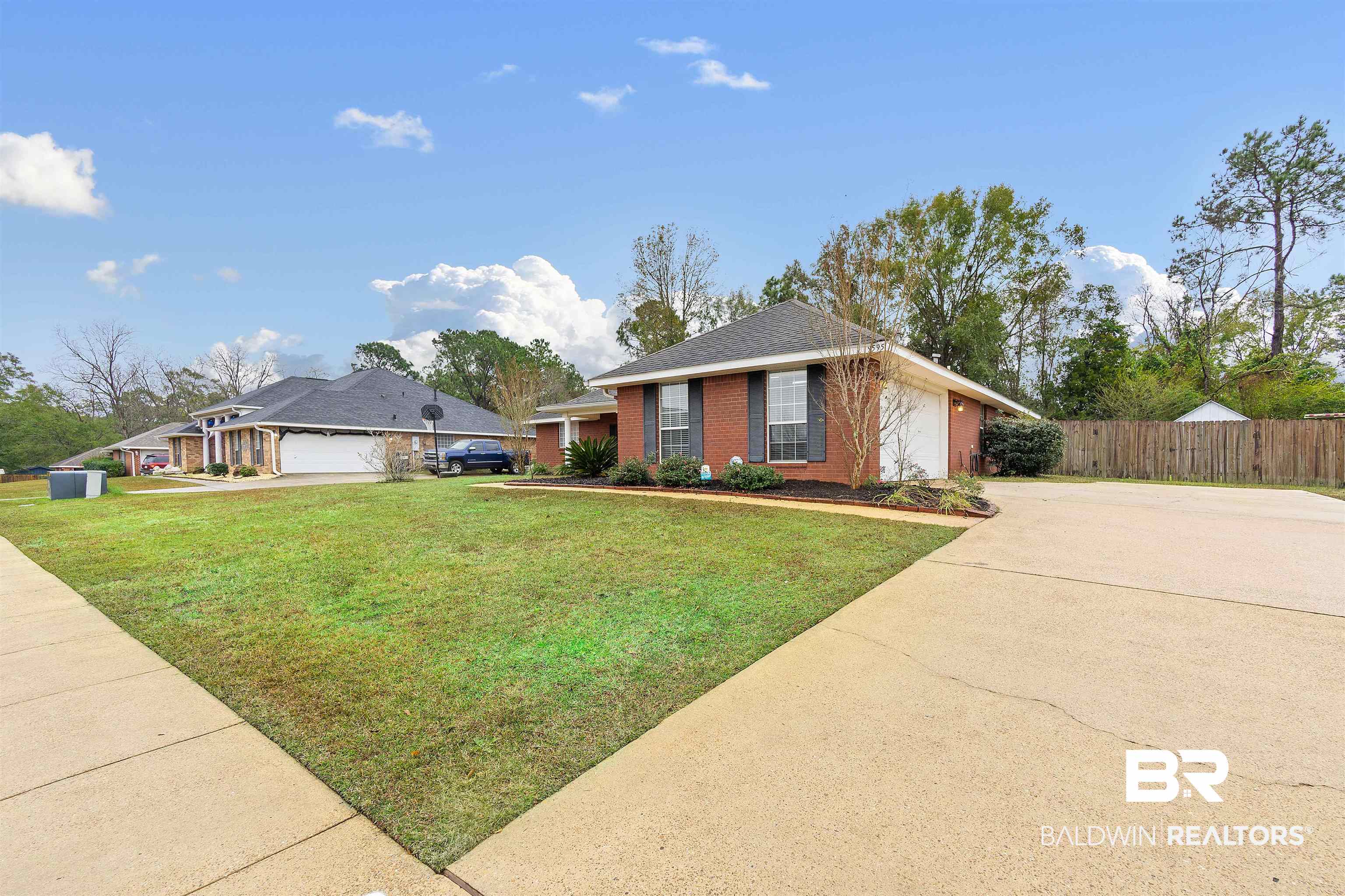 9595 Estate Drive Mobile, AL 36695 - Photo 2 of 31