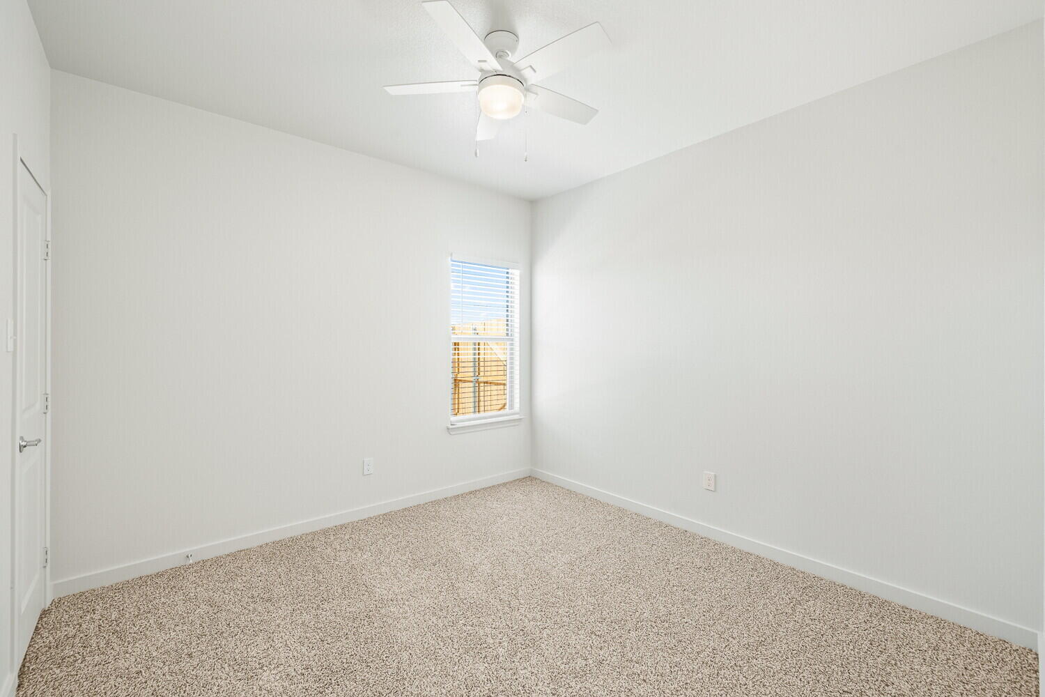 7051 40th Street Lubbock, TX 79407 - Photo 8 of 17 7051 40th St -10