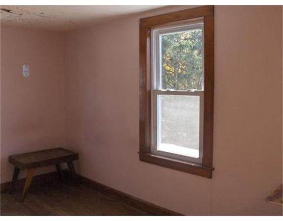 424 Berlin Road Marlborough, MA 01752 - Photo 11 of 17 Gallery Image 11