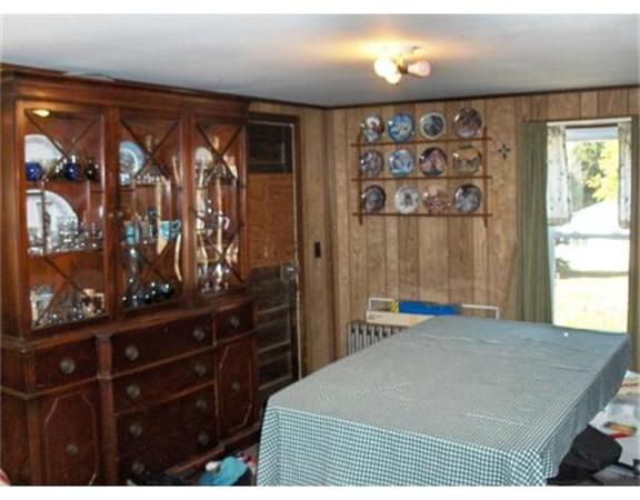 424 Berlin Road Marlborough, MA 01752 - Photo 7 of 17 Gallery Image 7