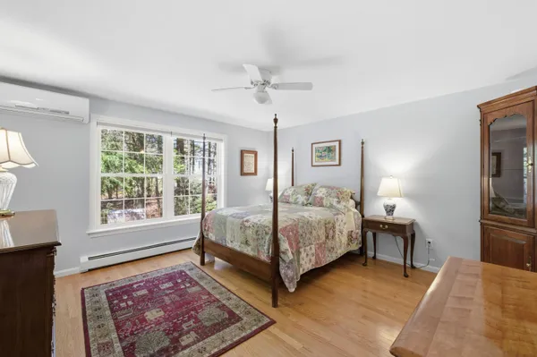 $569,000 | 7 Cambridge Court, Unit 7, Kennebunk, ME 04043