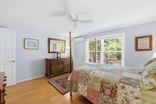 $569,000 | 7 Cambridge Court, Unit 7, Kennebunk, ME 04043