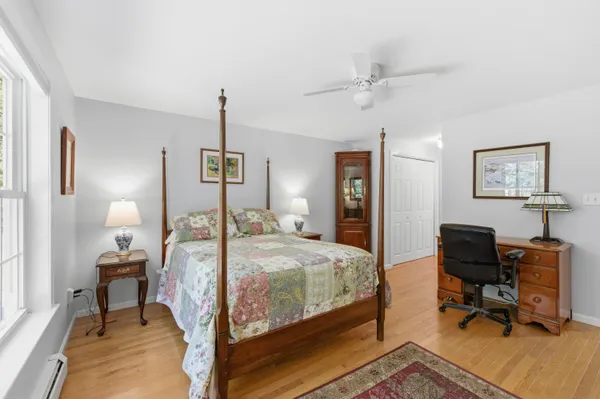 $569,000 | 7 Cambridge Court, Unit 7, Kennebunk, ME 04043