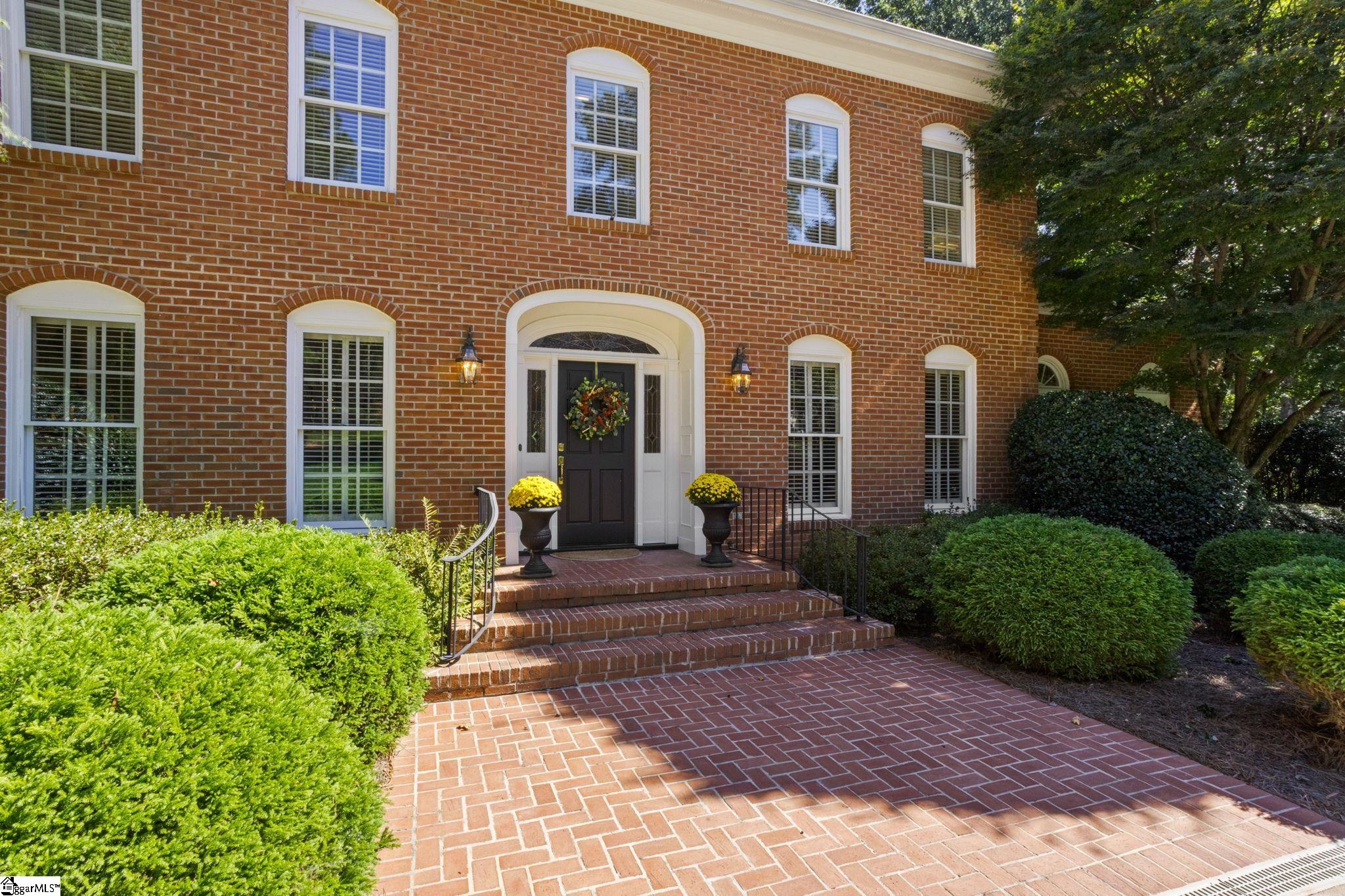 301 Deerfield Drive Greer, SC 29650 - Photo 4 of 48 Gallery Image 4