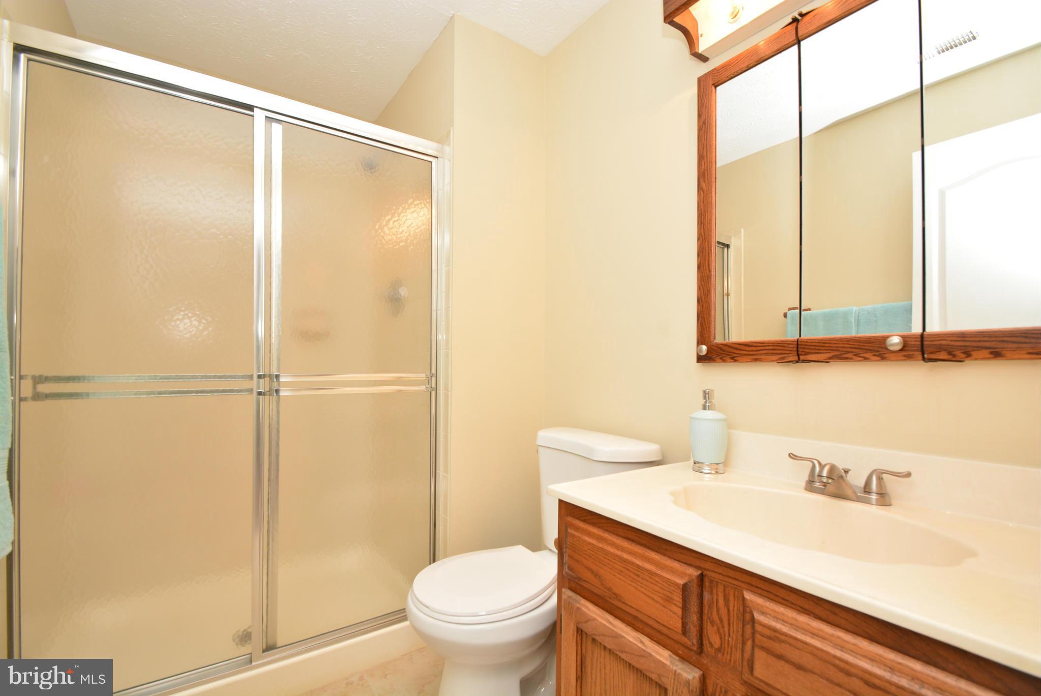 710 Orems Road Baltimore, MD 21221 - Photo 22 of 27 Bath