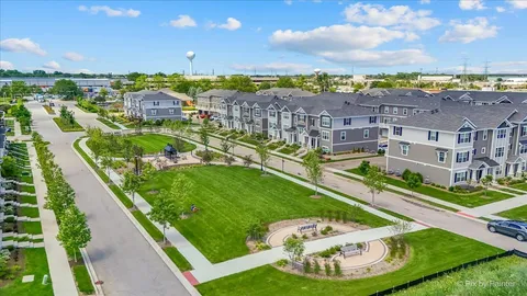 $417,900 | 2041 Sequoia Avenue, Mundelein, IL 60060