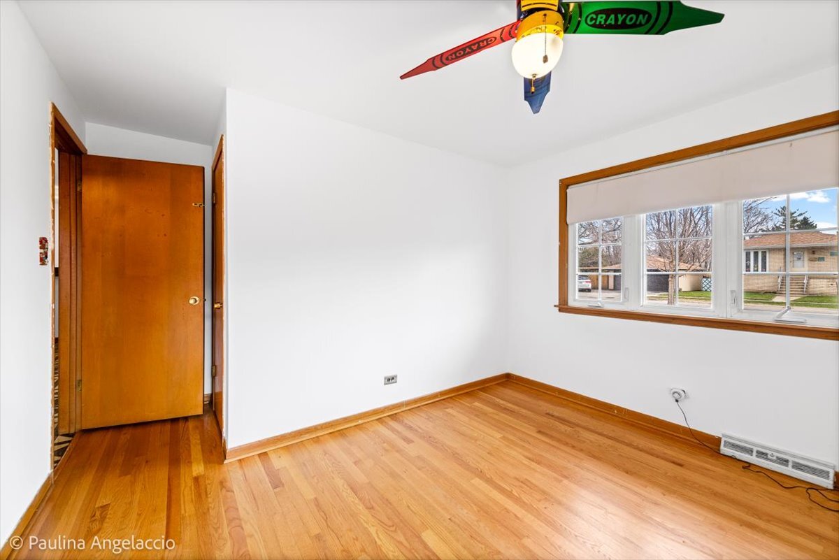 4618 Custer Avenue Brookfield, IL 60513 - Photo 10 of 15