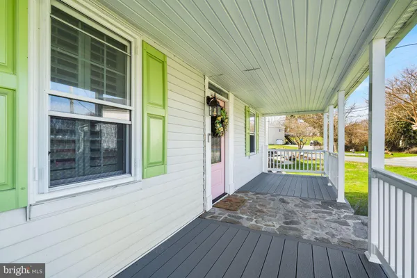 a view of entrance door of the house