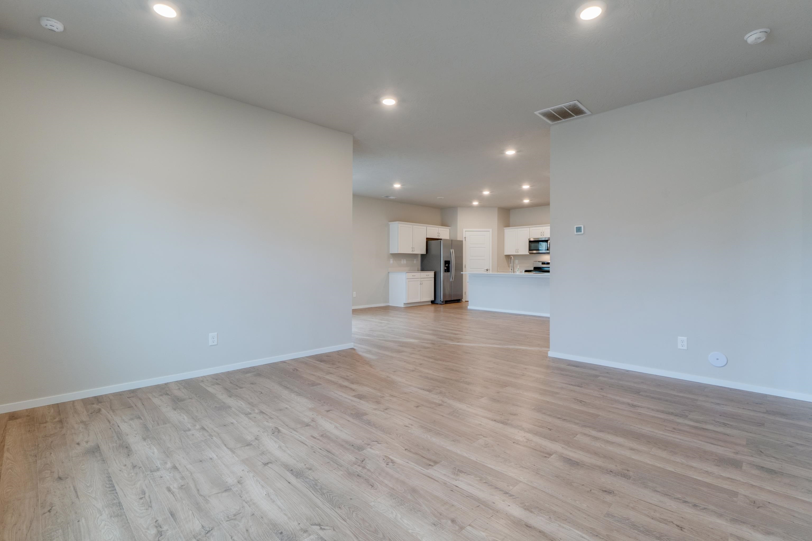 8207 South Avery Street Cheney, WA 99004 - Photo 17 of 43
